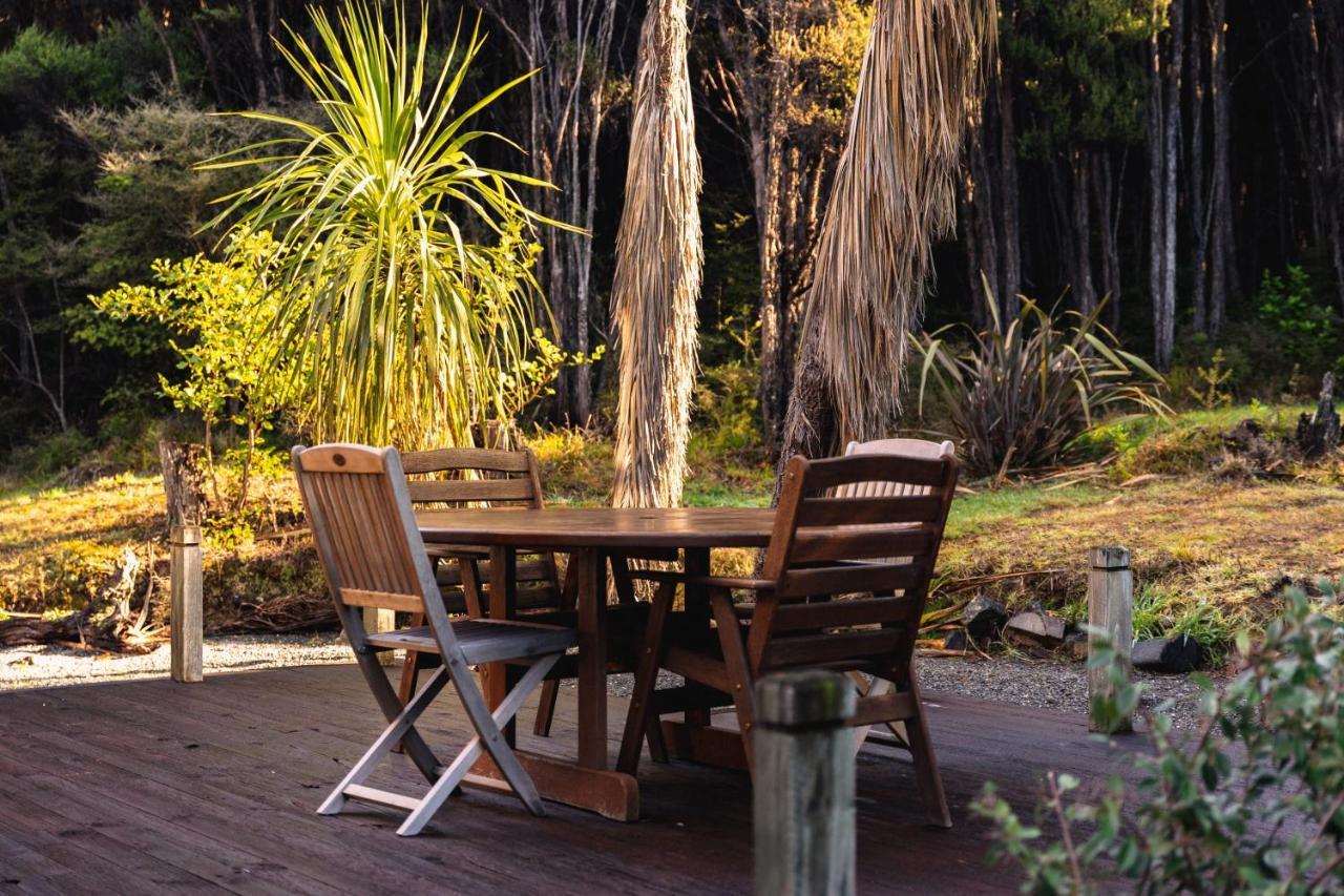 Totara Lodge - Unwind, Relax & Enjoy - Mt Lyford Exteriér fotografie